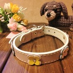 本革手縫いお花の飾り小型犬首輪27～34.5スモーキーピンクベージュ