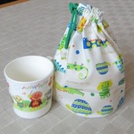 ★売り切れゴメン★　コップ入れ袋　ワニ４