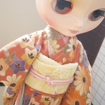 お花がいっぱいのお振袖（ミディブライス）