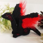 焔と漆黒のドラゴン　（羊毛フェルト）
