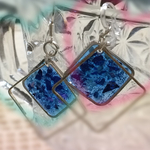 〈SALE〉[レジン]正方形夜光ピアスシルバ