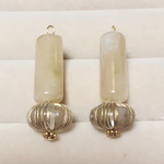 vintage earring/pierce