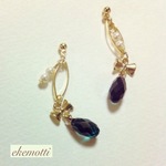 プチリボンとプチパールのピアス