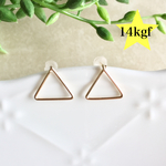 １４kgf☆小さなトライアングルピアス　〜Triangle〜