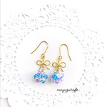 【summer】紫陽花色のスワロフスキーボールお包みしました。ピアス／イヤリング
