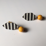 再販✨ミツバチ⁇🐝ボーダーピアス🐝