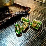 ゴールドサンド入り☆ガラスビーズ  コラム(円筒形)  ライムグリーン  17~18ｍｍ  3個セット