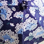 浴衣から生まれた日傘　蒼の紫陽花