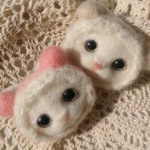 【冬物sale ! 50%off 】 ぼうし猫のブローチ　