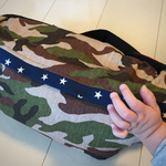 再販☆抱っこひも収納カバー（ファスナータイプ）迷彩×スター ※エルゴベビー、Huggyhuggy、BABYBJORN対応可