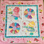 ◇ハンドメイド＊パッチワークキルト＊ドレスデンとスーのキルトピンク
