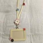 かわいいお花のついた♡パスケース&ネックストラップ・IDケース・ネームホルダー♡I-22♡A