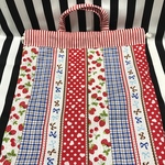イチゴボーダー体操服袋