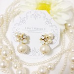 white bijou*earrings*