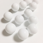 増量中！16mm アクリル ビーズ ラウンド ホワイト６個