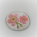 桜の刺繍の帯留めＮｏ1