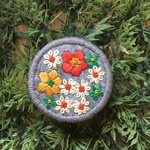 お花の刺繍ブローチ✴︎128