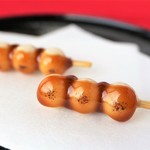 花よりだんごブローチ　みたらし団子