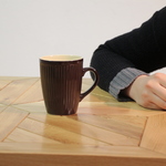 【カフェテーブル】家具職人が作るナラ無垢寄木天板