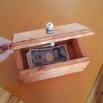 宝箱(鍵付) 秘密箱 フリーボック 小物入れ 木箱 小箱 【貯金箱・賽銭箱・募金箱・意見箱】カントリー調