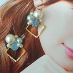 パステルビジューのスクエアピアス☆ブルー