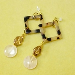 【sale】天然石とべっ甲柄の大ぶりピアス*ローズクォーツ*【樹脂ピアス】