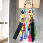 新作♡rainbowflowerとデニムのタッセルイヤリング