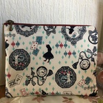 アリスのペタンコポーチ👝