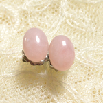 ピンクオパールのスタッドピアス（5×7mm・チタンポスト）