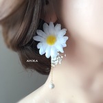 マーガレット ピアス / イヤリング    夏