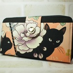 Ｈ様ご依頼品　ちょっと大人な黒猫の長財布（ピンク地）