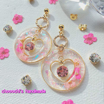 流行りのピンク色でっ♡ハートが可愛い♡パステルピンクflowerピアス♡