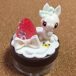 キラキラ苺とユイコの小物ケース