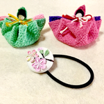 桃の花のヘアゴム -つまみ細工-（和・洋）