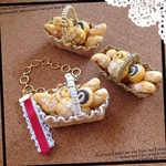 《Sale》 バスケット入りパンのバッグチャーム✧*