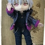 No.４　オビツ11☆パーカー＆デニムサロペットパンツ