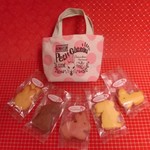 ウサギちゃんのミニトートにうさぎの形のクッキー５種類詰め合わせ♪