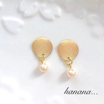 月とパールのピアス