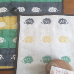 （再販）（ループ付き入園準備にピッタリサイズ）フワフワタオルハンカチ（6重ガーゼ）