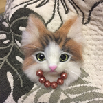 羊毛フェルト長毛猫ちゃんのブローチ