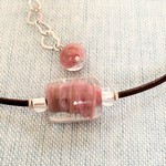 桜色透明感を楽しむ！とんぼ玉ネックレス