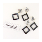 送料込▼ブラックスクエアピアス/イヤリング