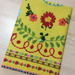 刺繍プリントのノートカバー