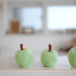 羊毛フェルト　青りんご３つセット