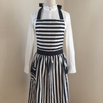 モノトーンストライプエプロン 再入荷！