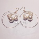 まぁるいコットンパールとフープのピアス