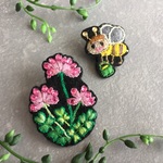 🐝春ですよ〜！手刺繍きらきらブローチ✧