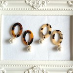 べっ甲とコットンパールの大ぶりピアスNo.258