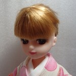 リカちゃん　着物　白・花柄