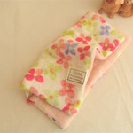 再販*8重ガーゼ大判ハンカチ*北欧調和柄colorfulflowerr*